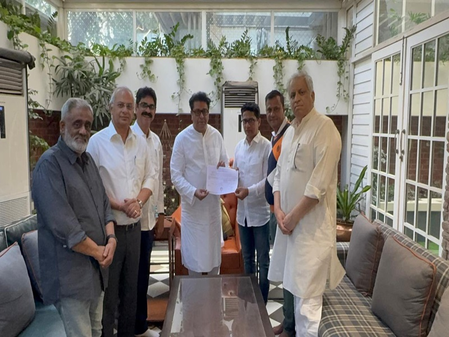 MNS announces first nominee for BMC polls; Yashwant Killedar to contest from Dadar