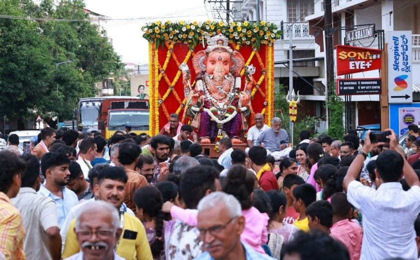 Mangaluru’s Sanghaniketan marks 79th Ganeshotsava with grand idol procession